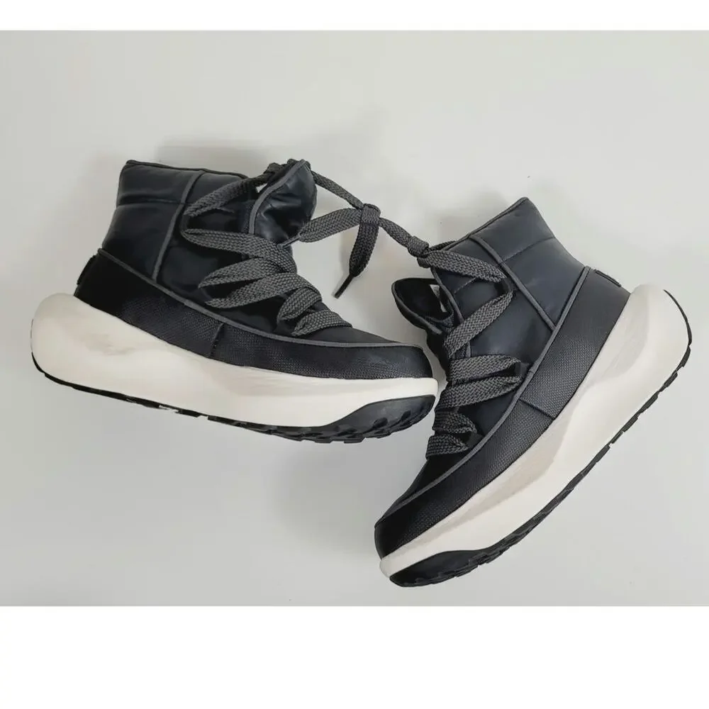 The North Face Halseigh Thermoball Lace Up Waterproof Boot in Black, sz 7